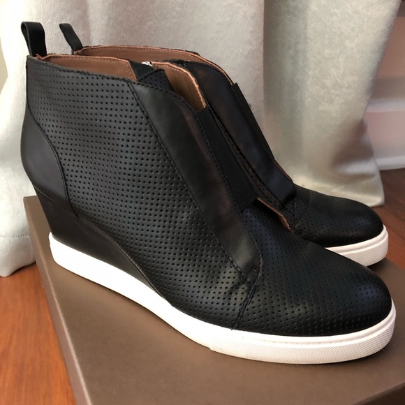 frieda wedge bootie linea paolo